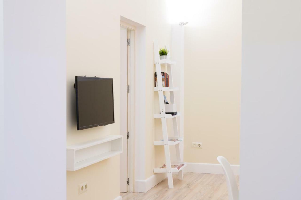 Adama Apartamento Turistico Caces Buitenkant foto
